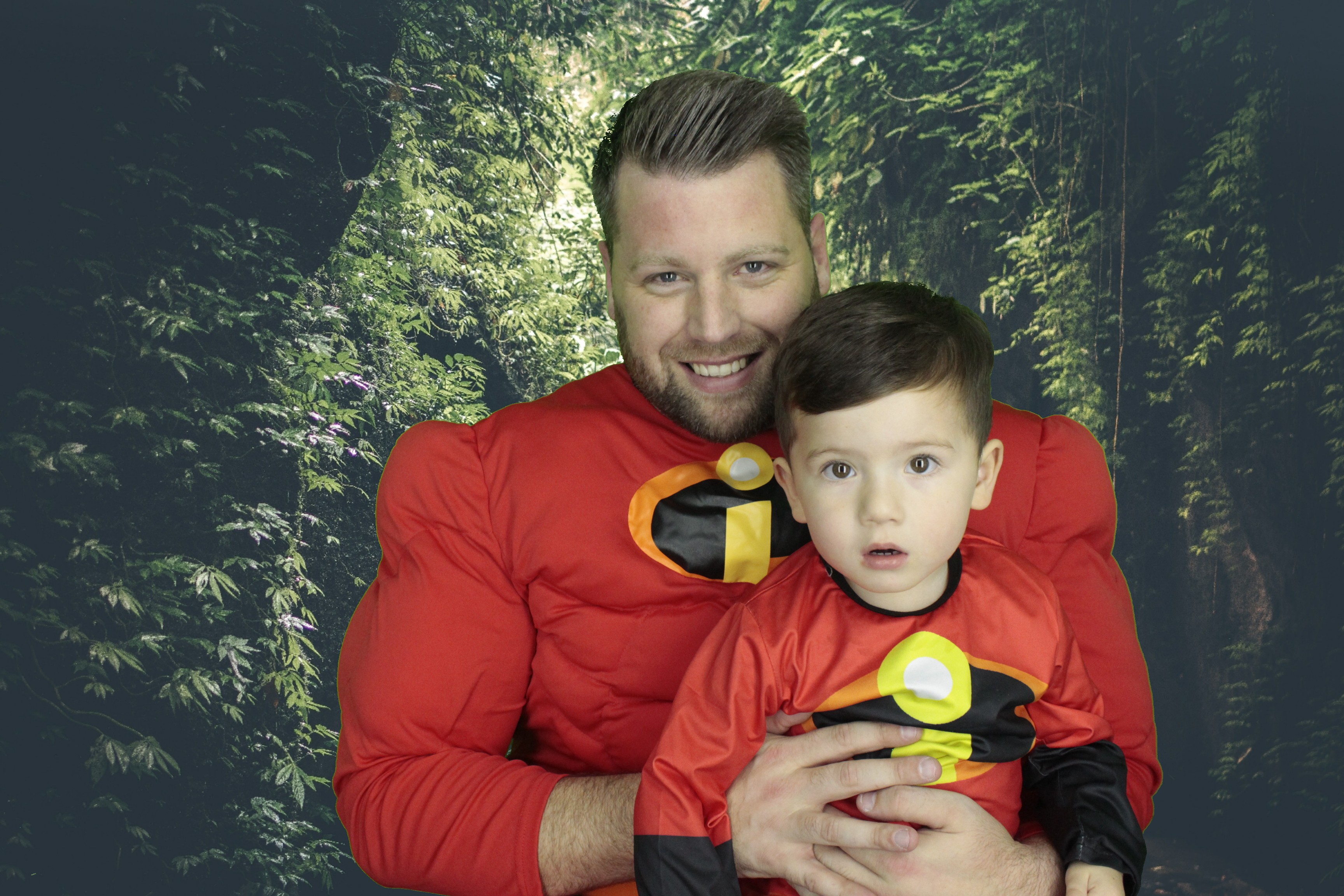 Sams 30th Netflix Party | View more photos from the event at gallery.myphotoboothexperience.co.uk/u/MyPhotoBoothExperienceLtd/Sams-30th-Netflix-Party